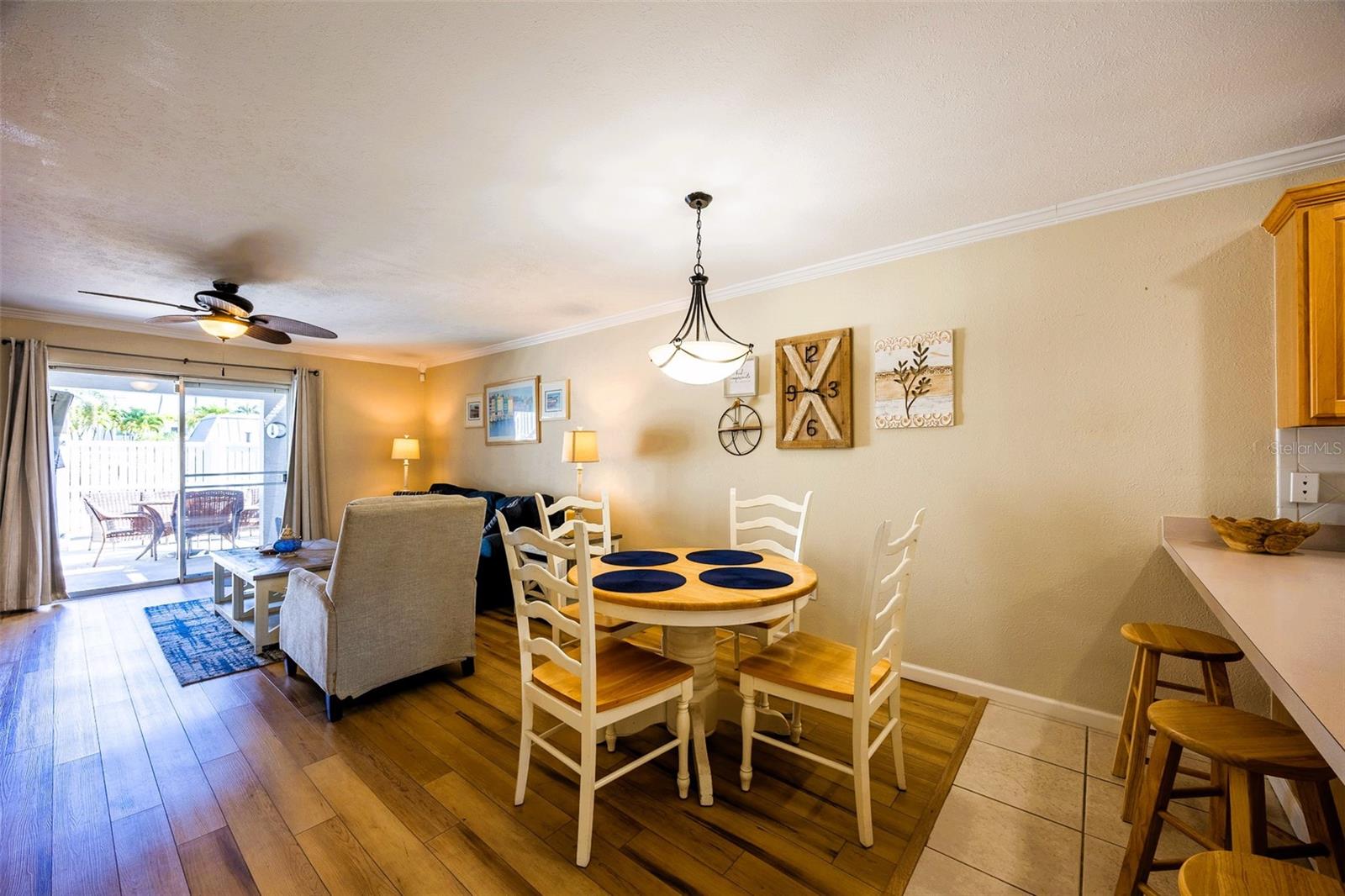 Image 8 of 48 For 6777 Winkler Road 150