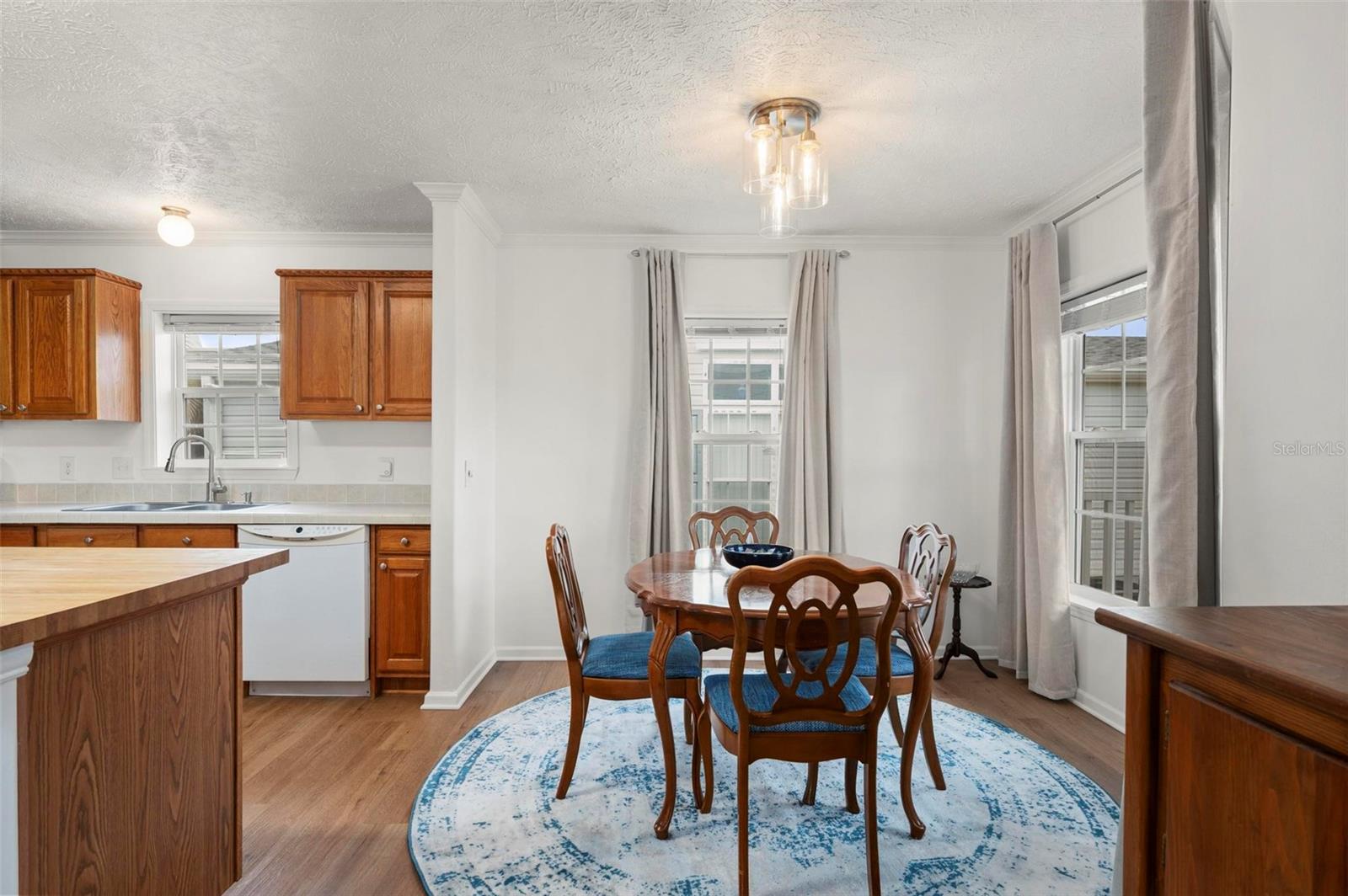 Image 18 of 53 For 1000 Kings Highway 295