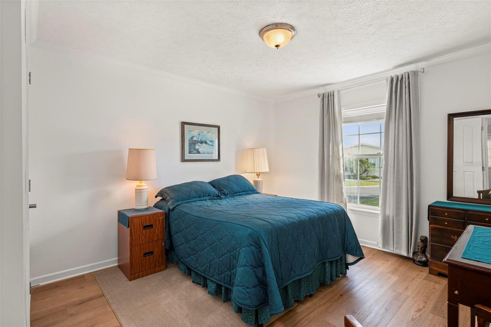 Image 27 of 53 For 1000 Kings Highway 295