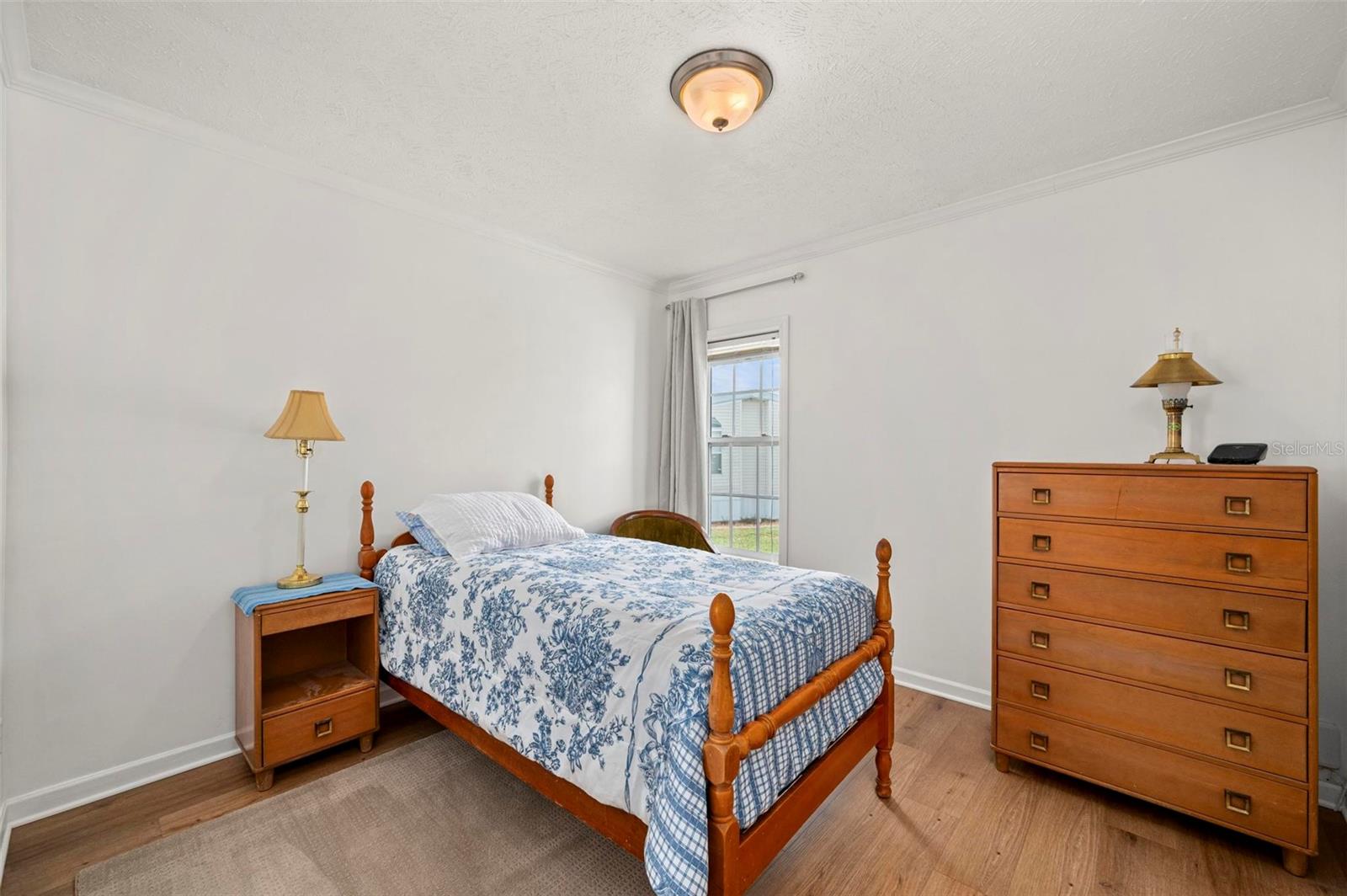 Image 30 of 53 For 1000 Kings Highway 295