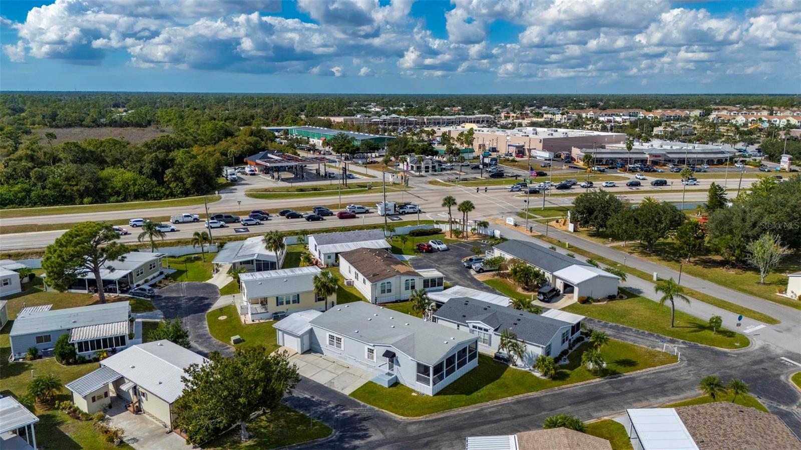 Image 44 of 53 For 1000 Kings Highway 295