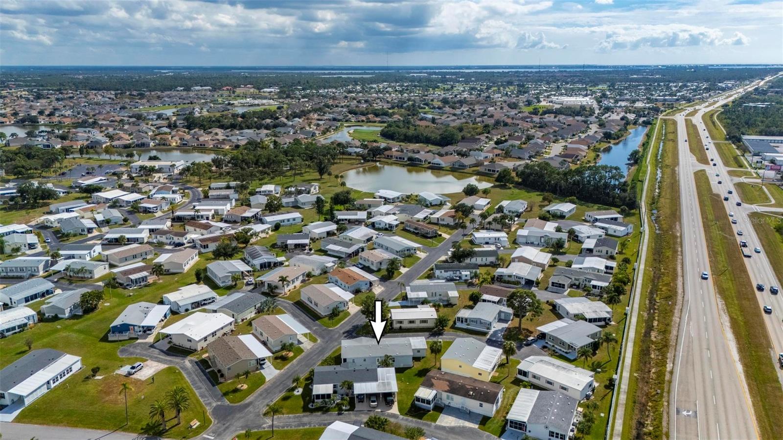 Image 48 of 53 For 1000 Kings Highway 295