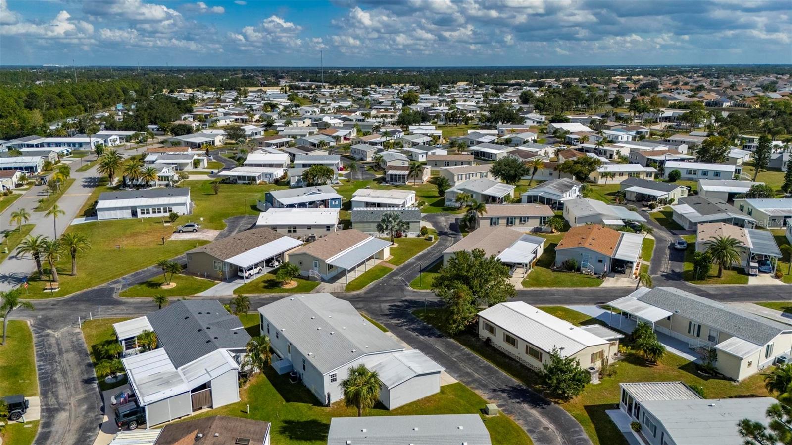 Image 51 of 53 For 1000 Kings Highway 295