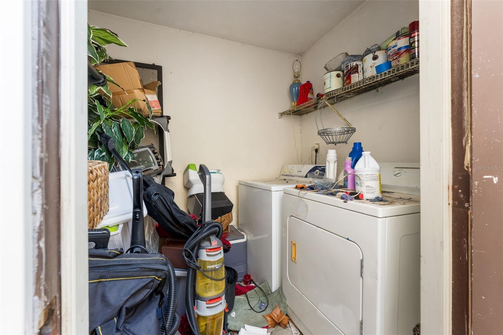 Image 20 of 22 For 825 60th Terrace 825