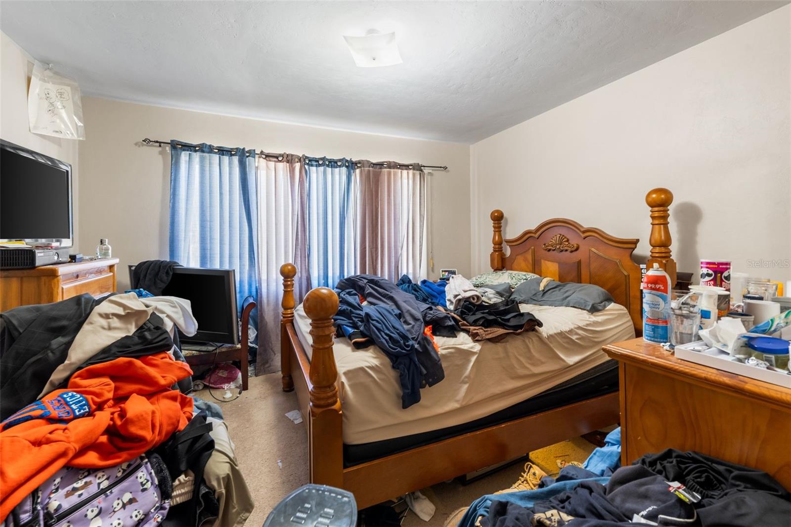 Image 4 of 22 For 825 60th Terrace 825