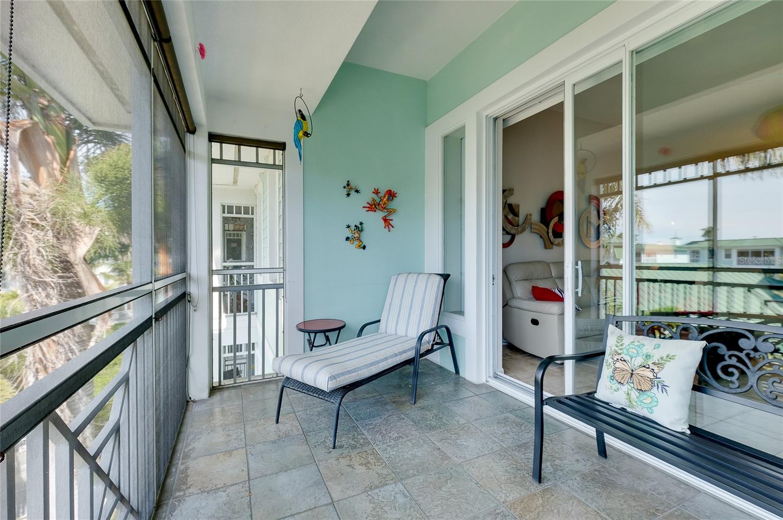 Image 21 of 80 For 5127 Melbourne Street F301