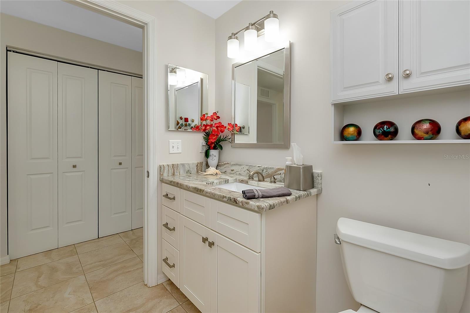 Image 49 of 80 For 5127 Melbourne Street F301