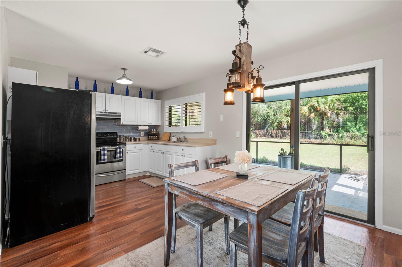 Image 9 of 55 For 357 Lenoir Street Nw