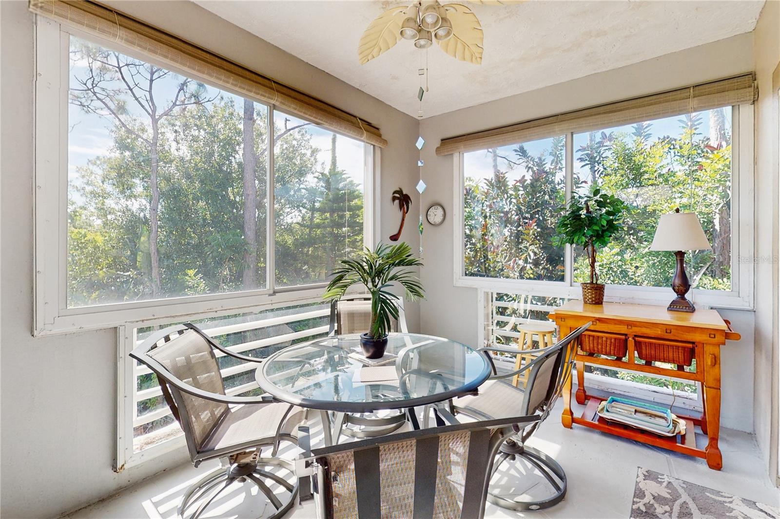 Image 17 of 19 For 2090 Big Pass Lane D