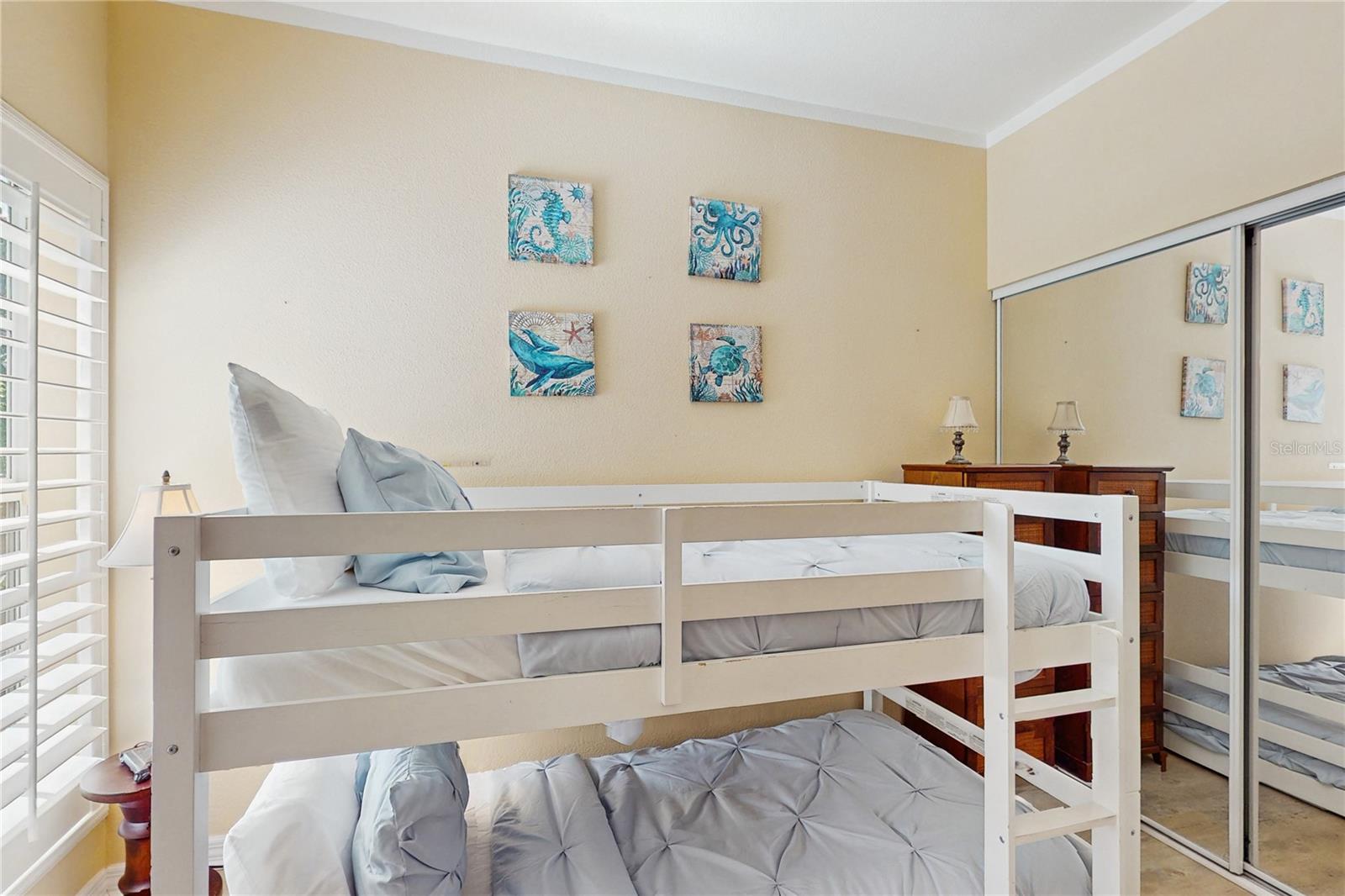 Image 7 of 19 For 2090 Big Pass Lane D