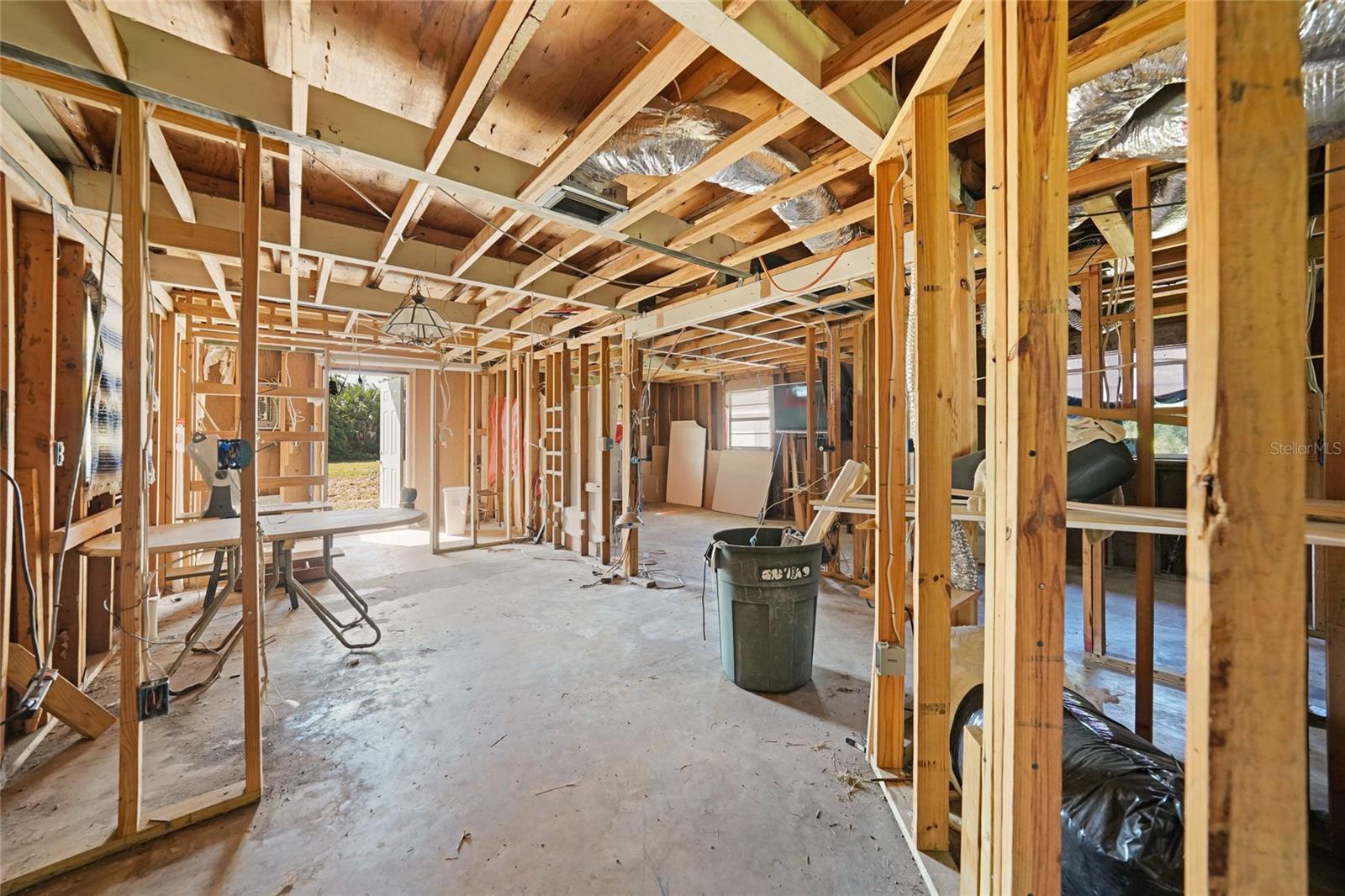 Image 10 of 16 For 1405 Persay Drive