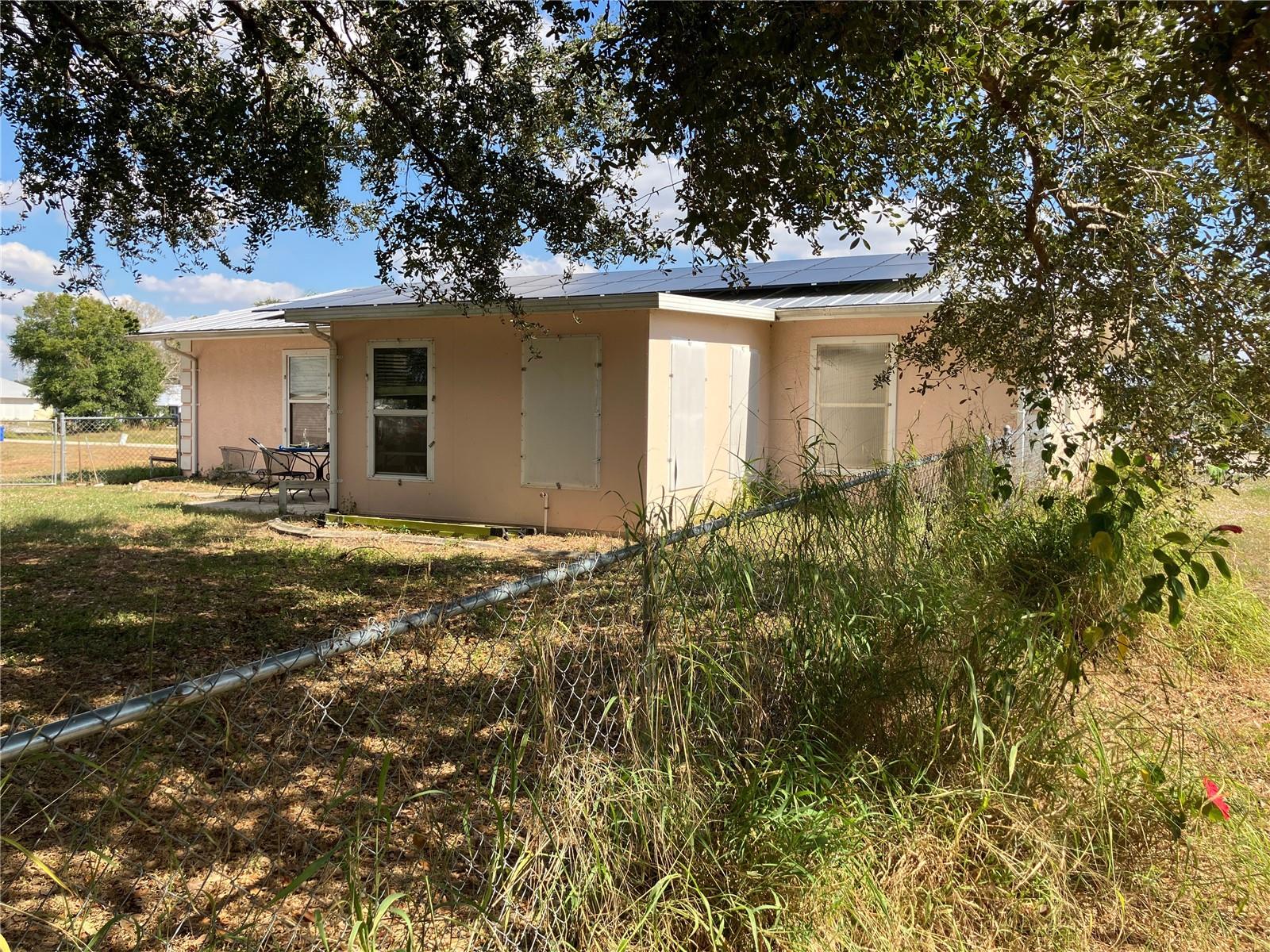 Image 6 of 8 For 11337 Pine Avenue