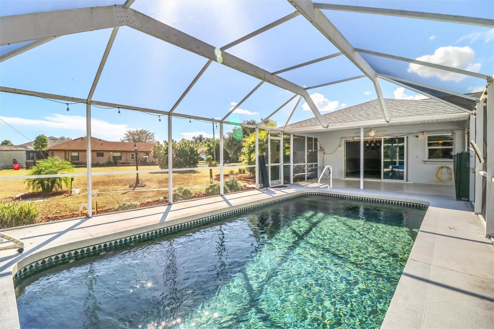 Image 10 of 59 For 1042 Strasburg Drive