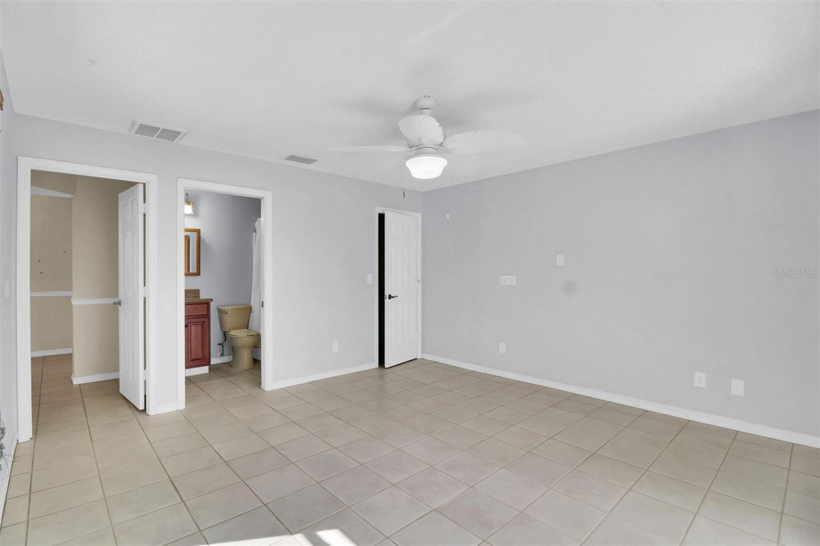 Image 43 of 59 For 1042 Strasburg Drive