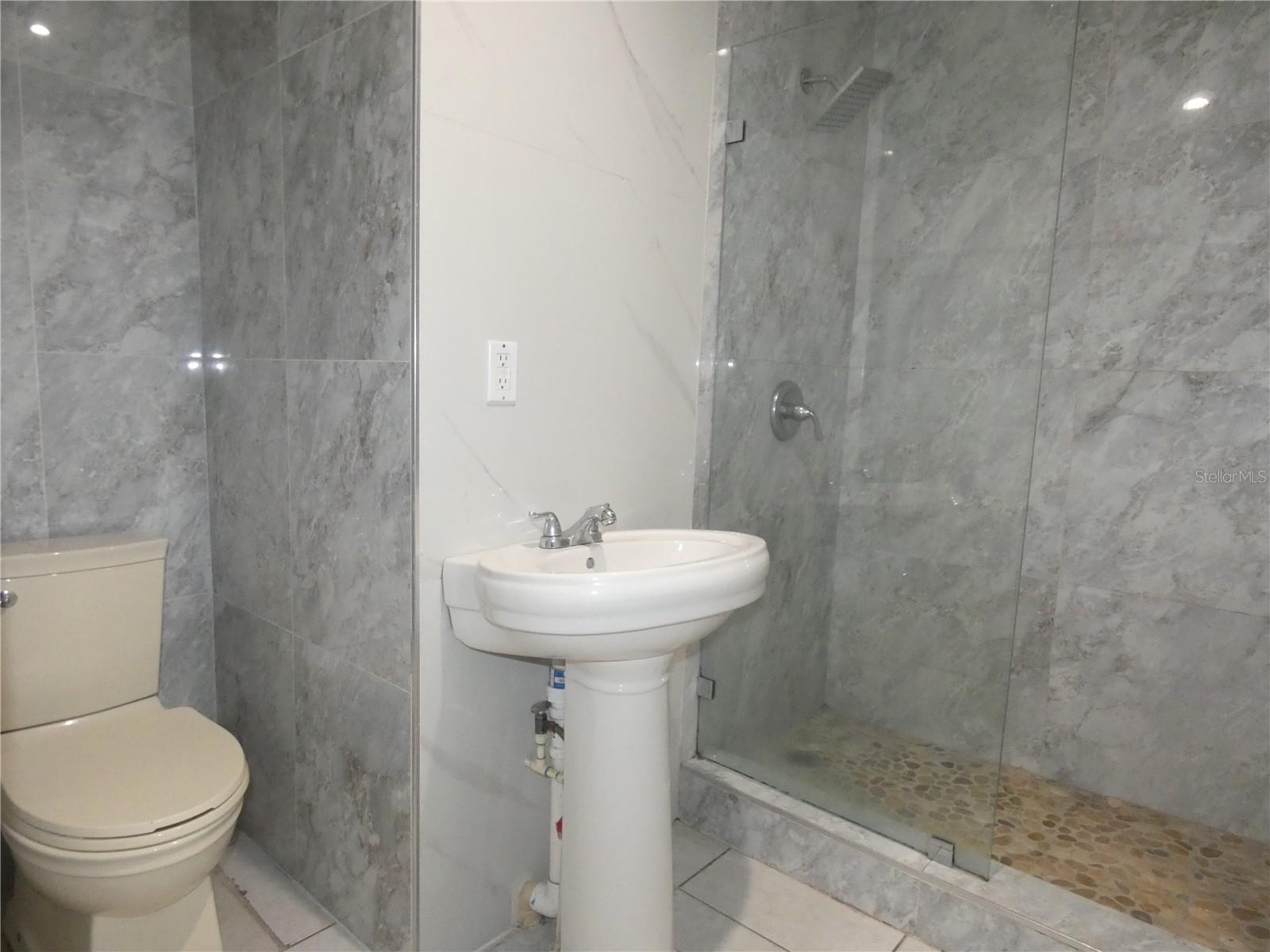 Image 16 of 31 For 3817 Pearl Street