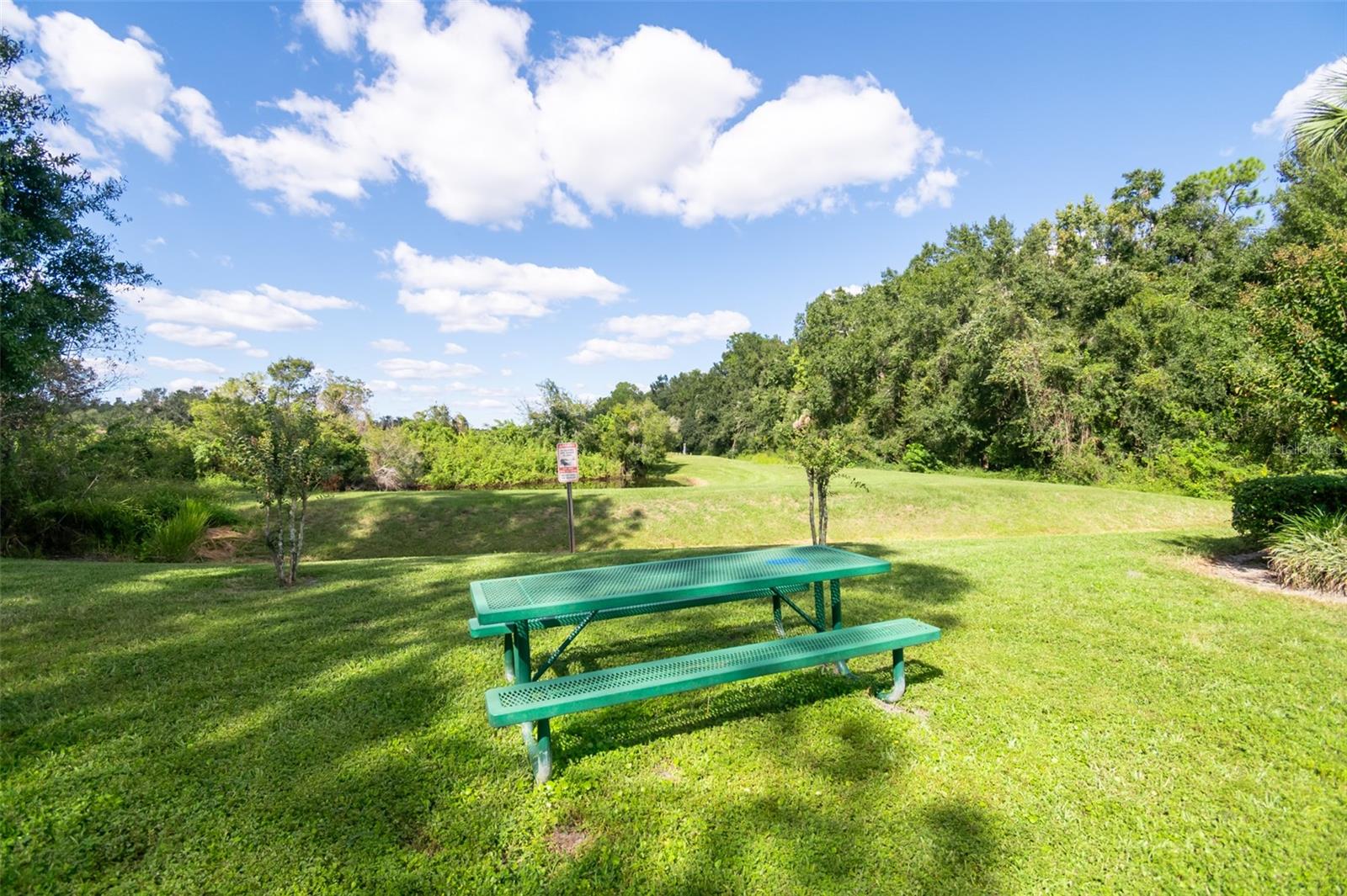 Image 24 of 28 For 18001 Richmond Place Drive 735