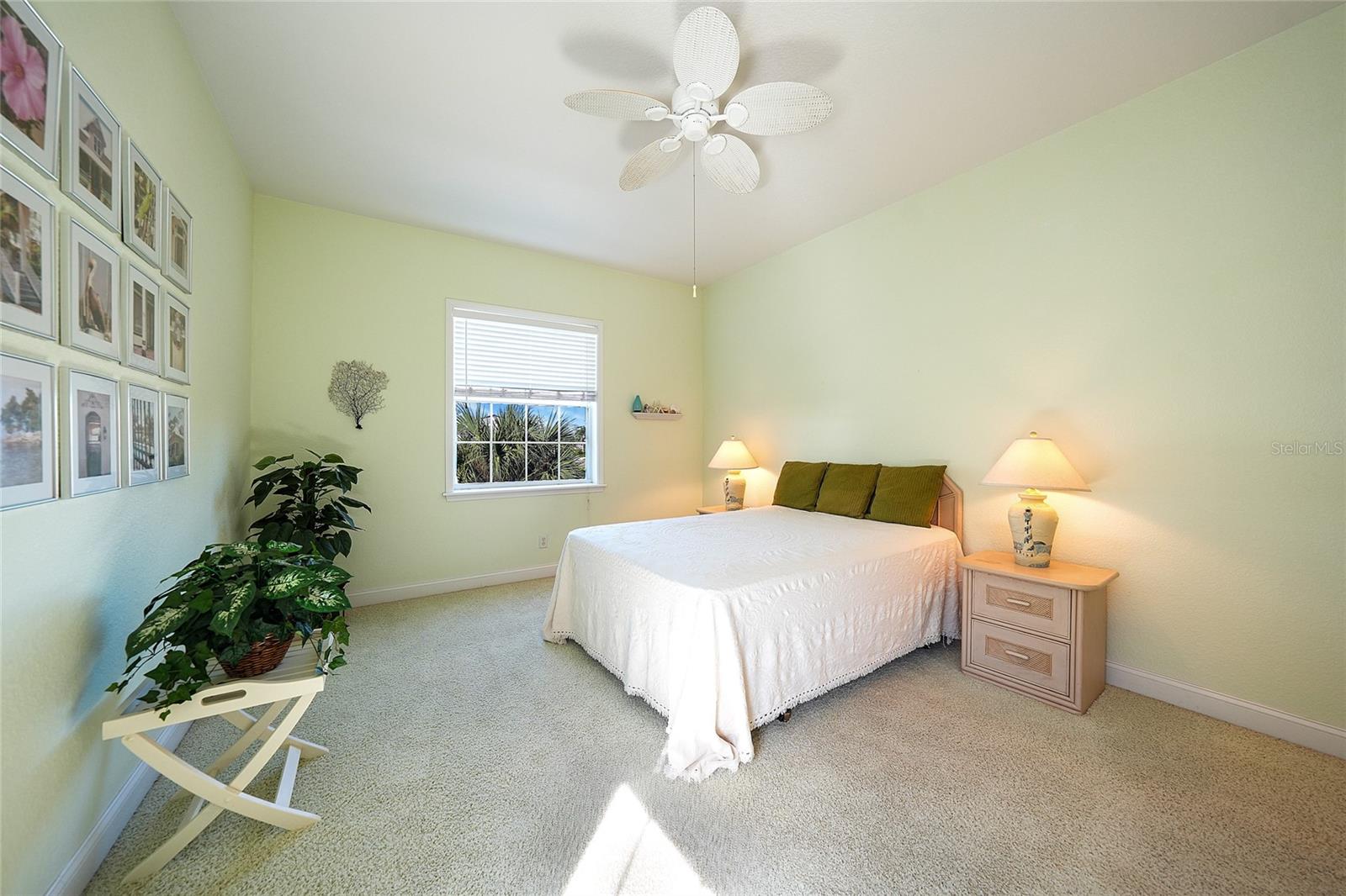 Image 20 of 55 For 290 Lewis Circle 121