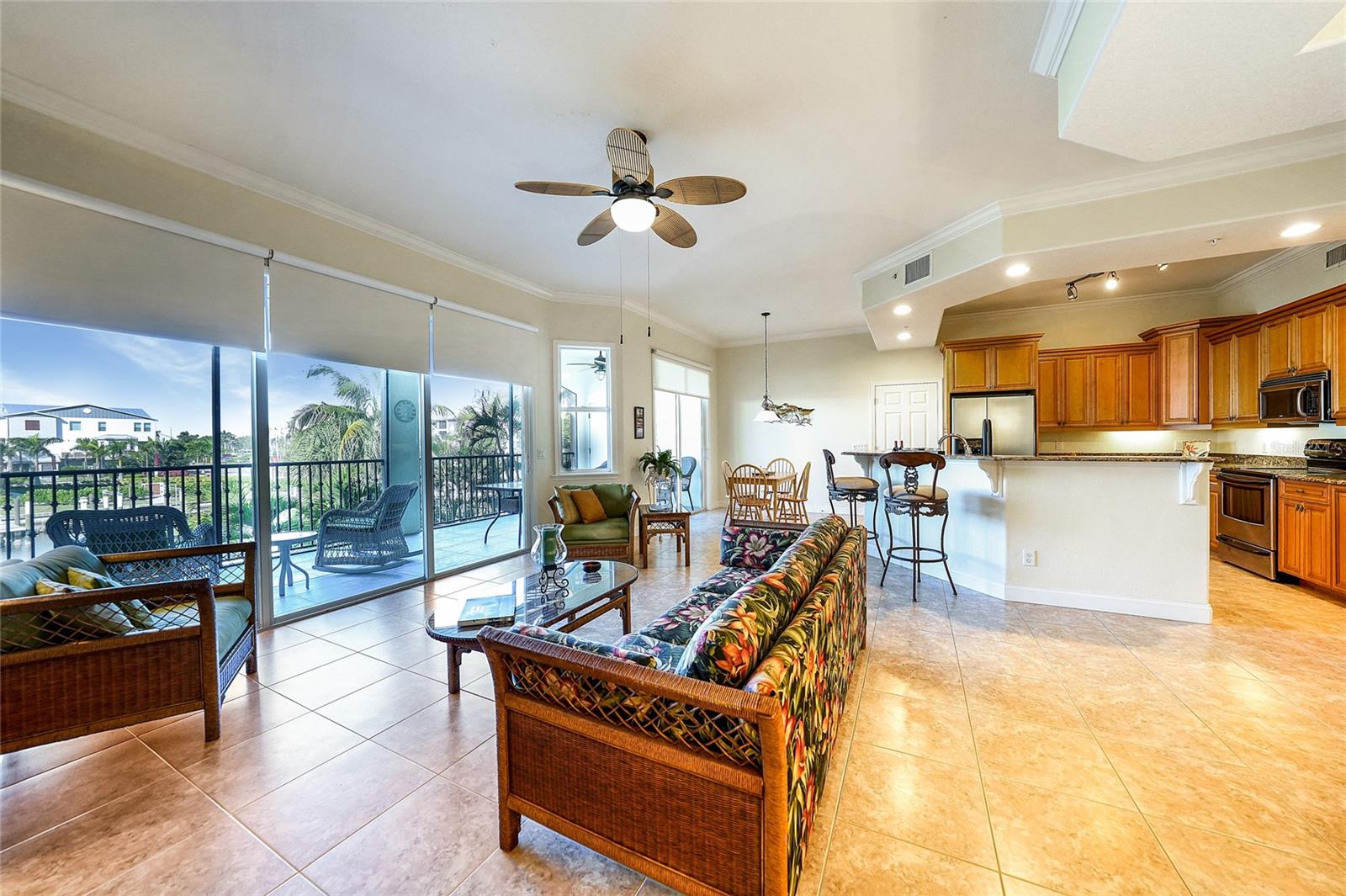 Image 8 of 55 For 290 Lewis Circle 121