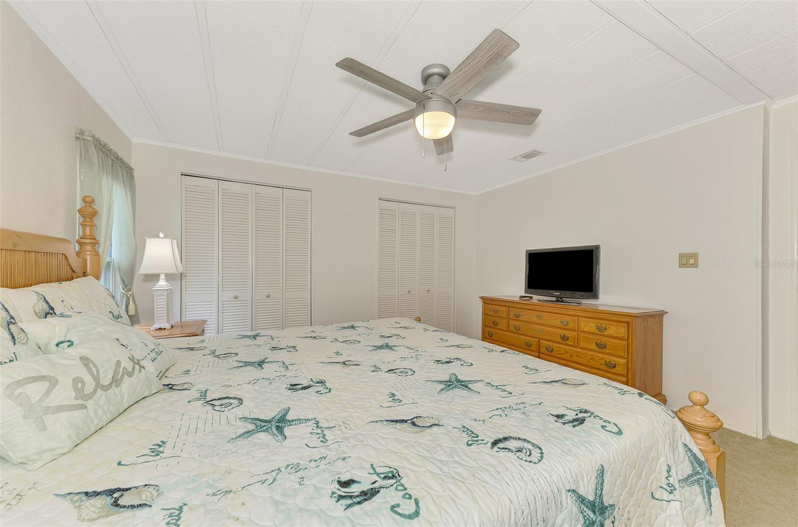 Image 24 of 50 For 612 La Jolla Circle