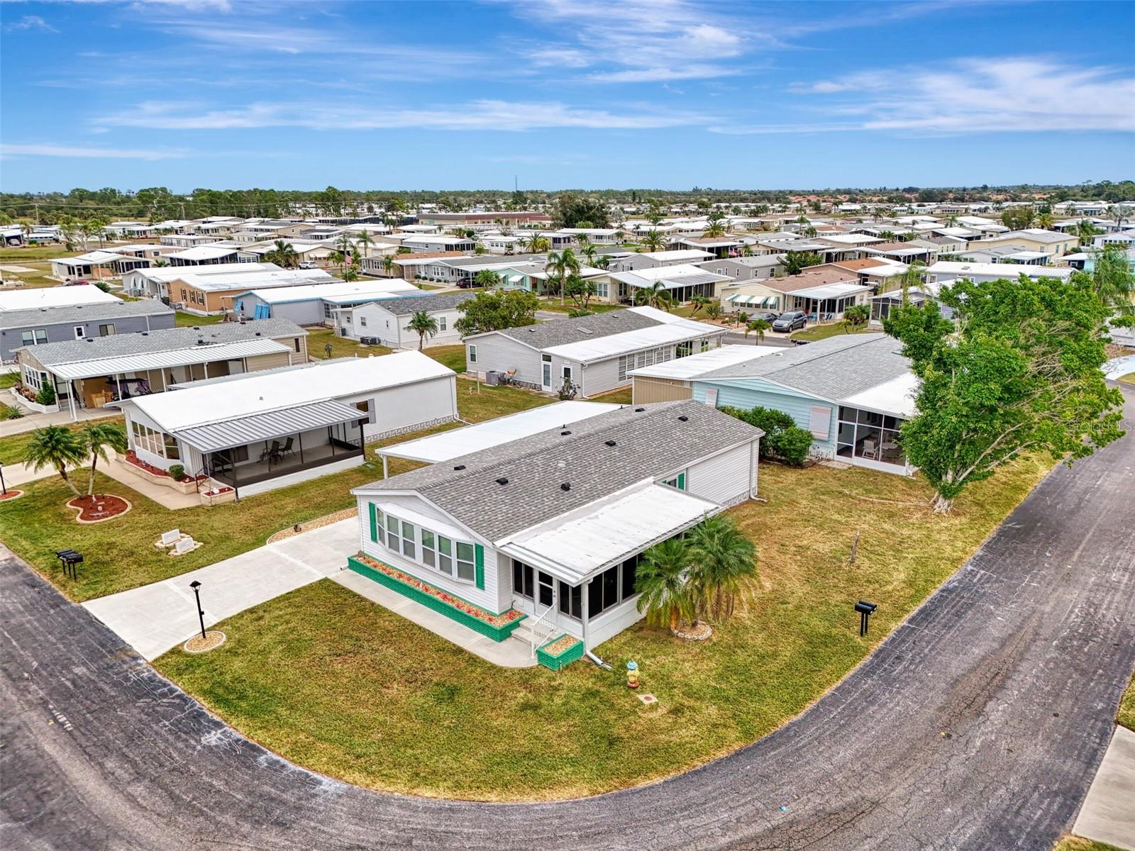 Image 40 of 50 For 612 La Jolla Circle