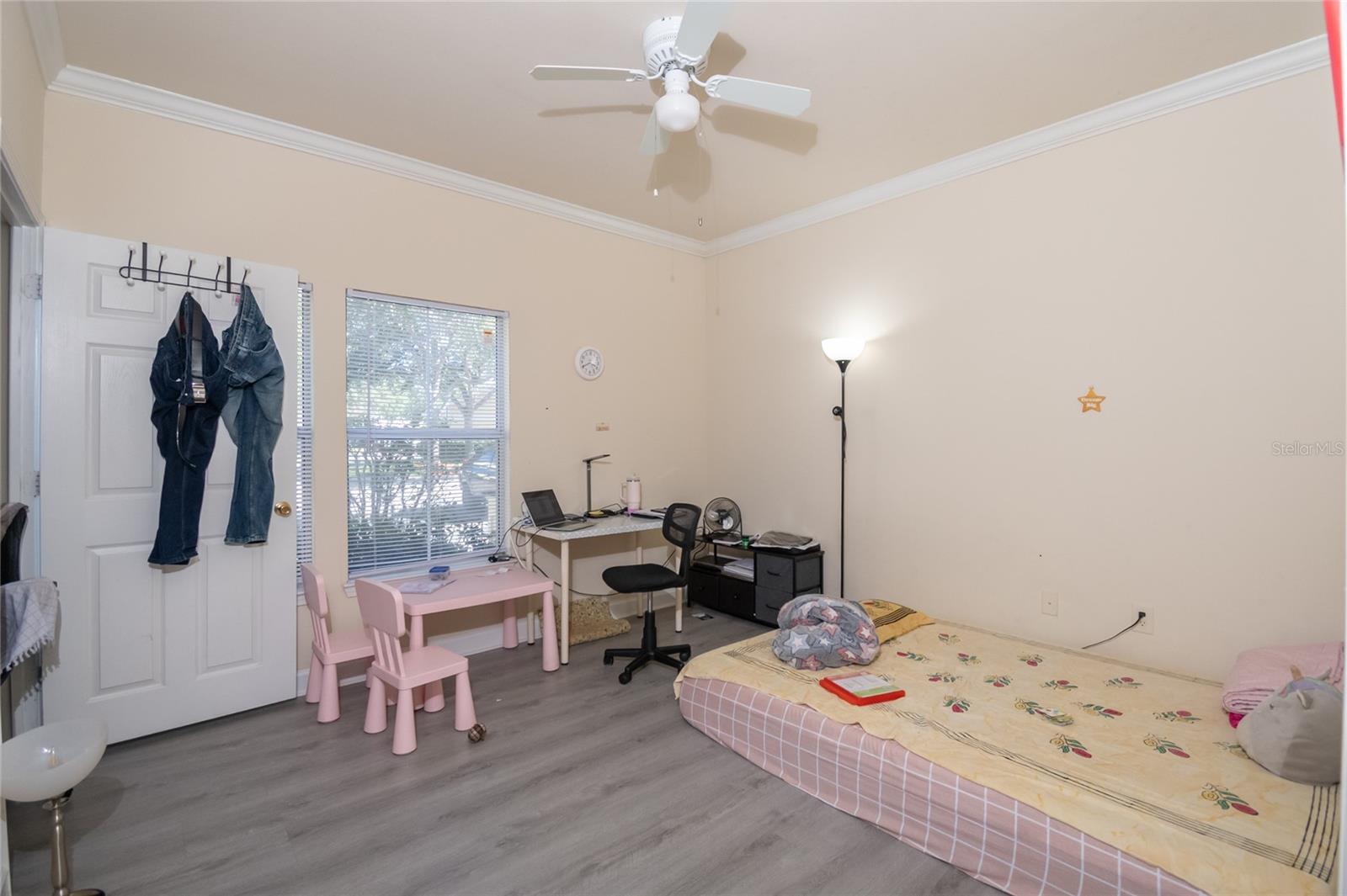 Image 10 of 24 For 18103 Back Stretch Lane