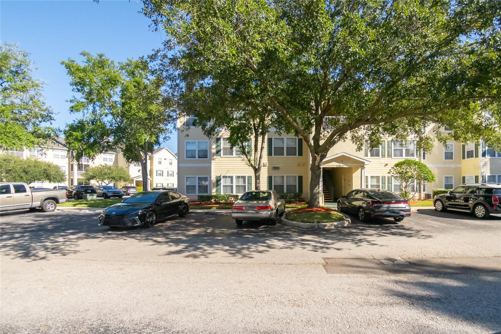 Image 15 of 24 For 18103 Back Stretch Lane