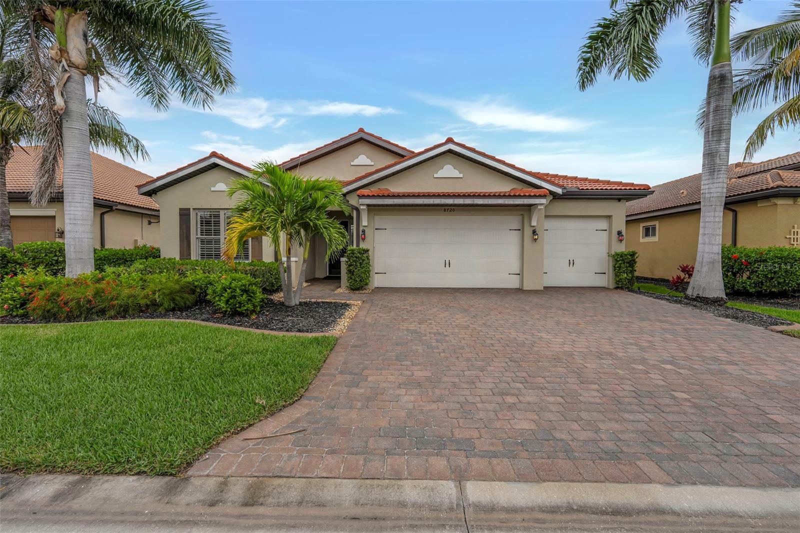 Details for 8720 Westwood Oaks Place, FORT MYERS, FL 33908