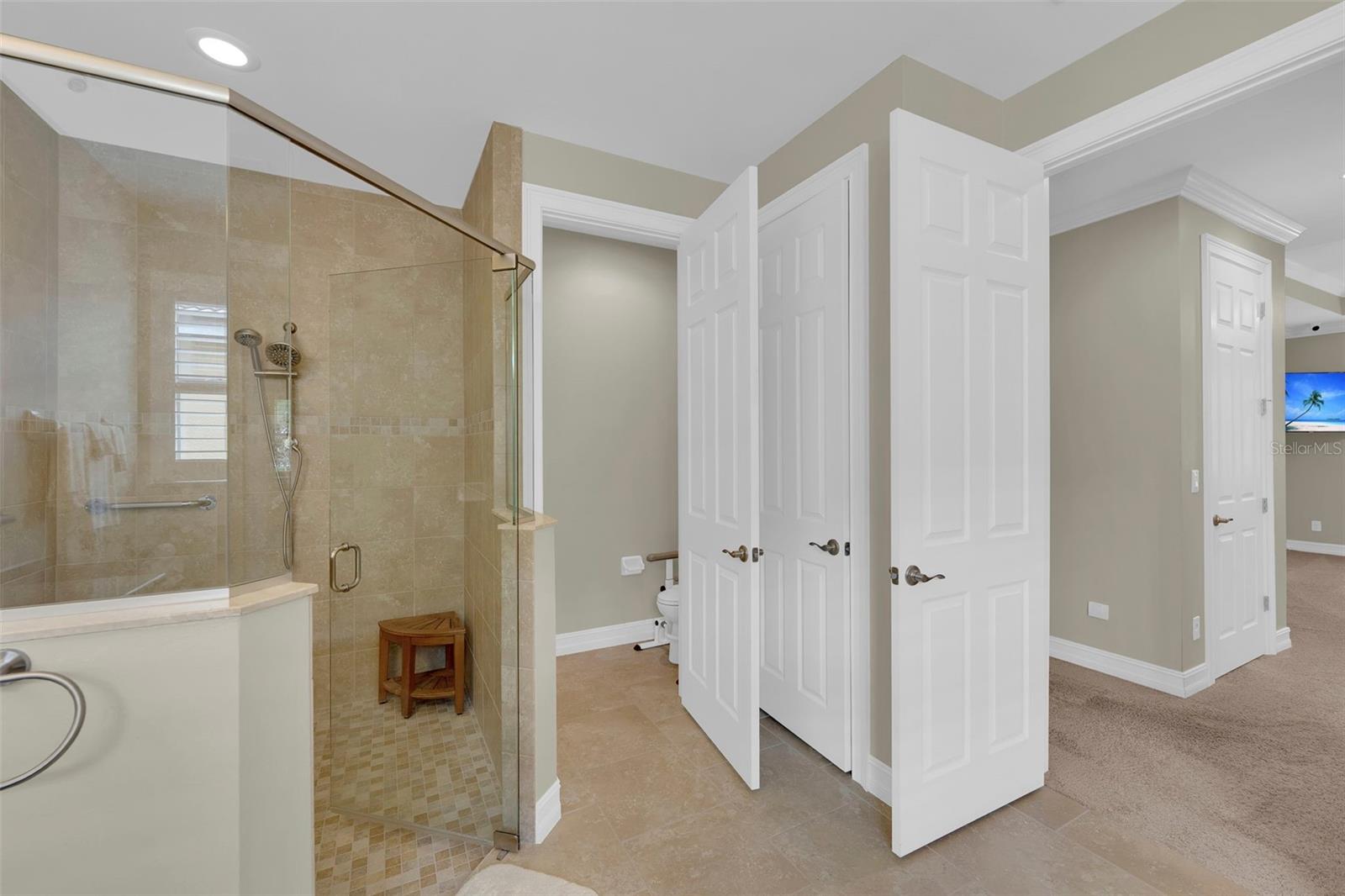 Image 22 of 42 For 8720 Westwood Oaks Place