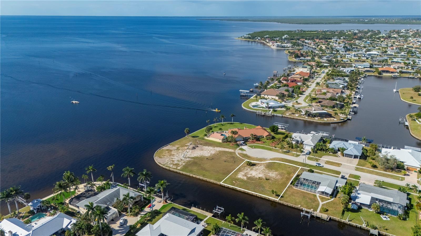 Image 2 of 12 For 4450 Gardner Drive