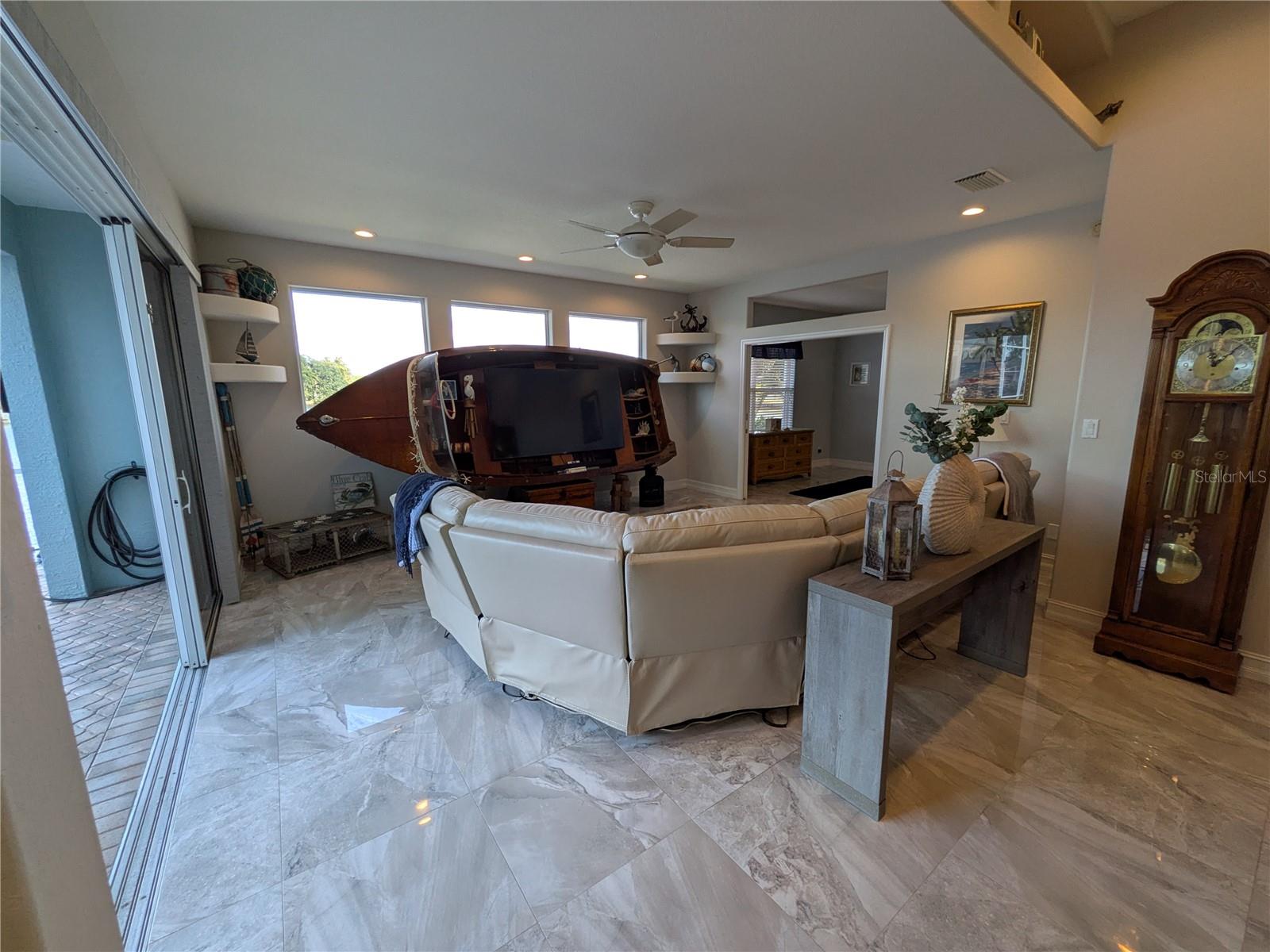 Image 23 of 84 For 11600 Dallas Drive N