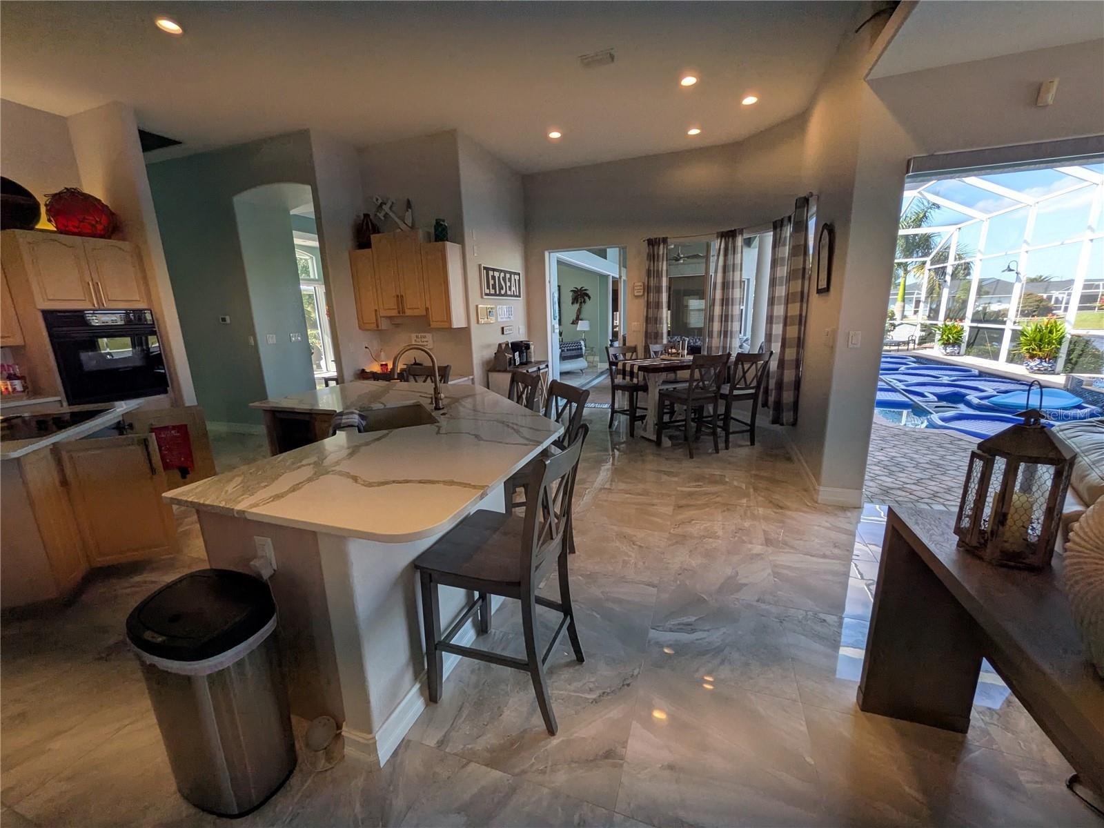 Image 25 of 84 For 11600 Dallas Drive N