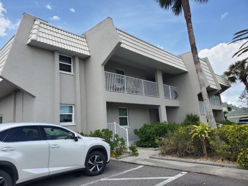 Image 4 of 28 For 3233 Wood Thrush Drive 24a