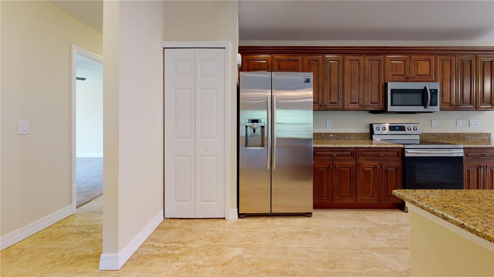 Image 15 of 58 For 4851 Kennett Street