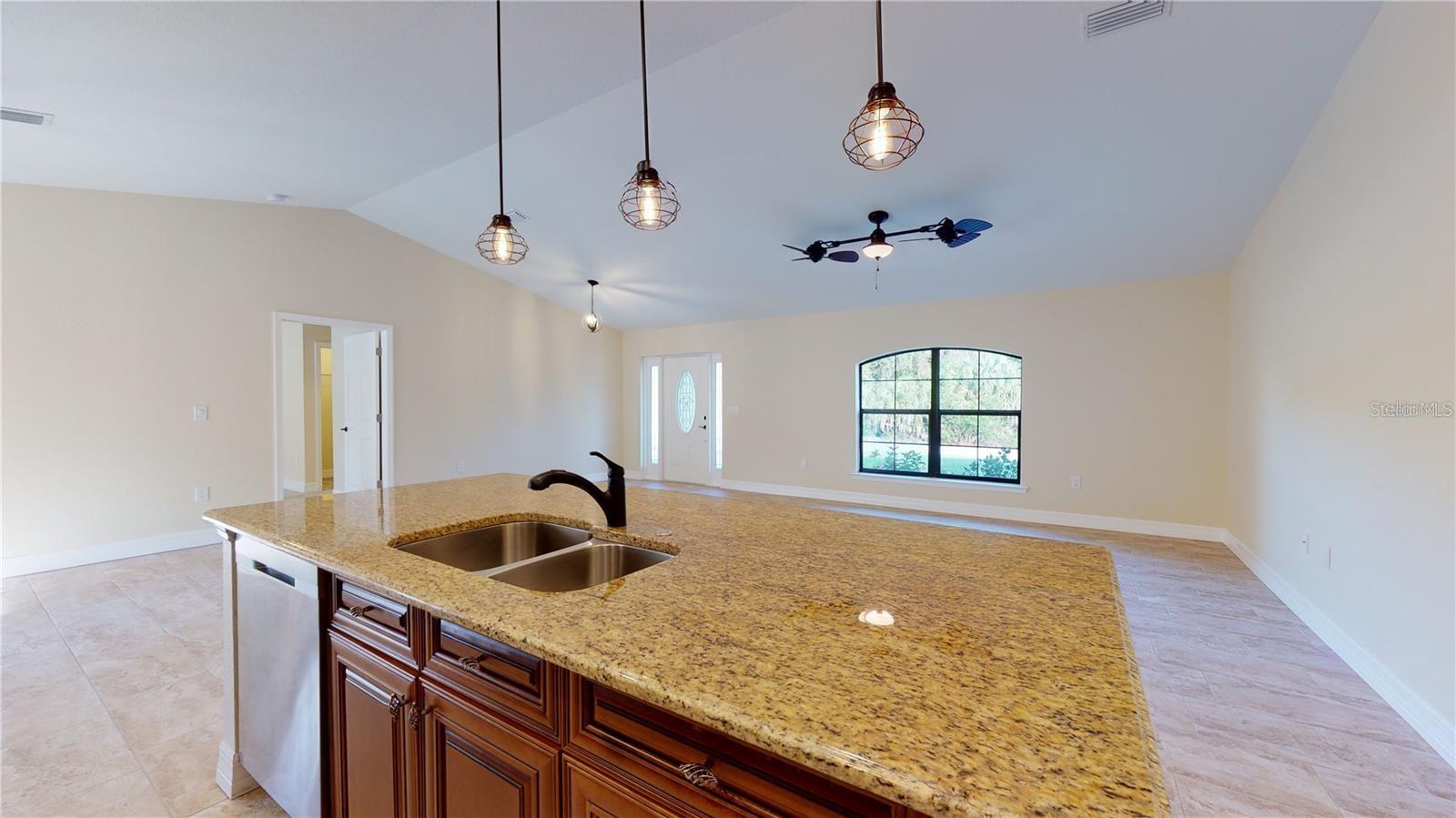 Image 19 of 58 For 4851 Kennett Street