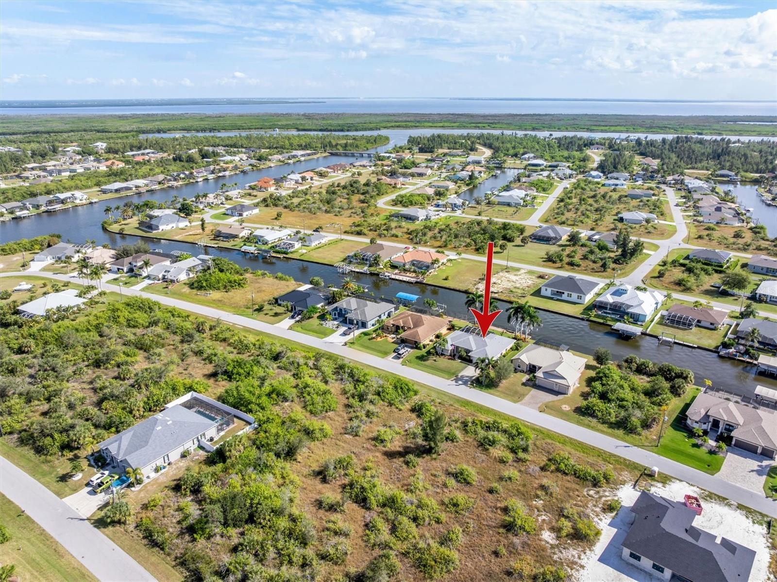 Image 32 of 43 For 9450 Newnan Circle