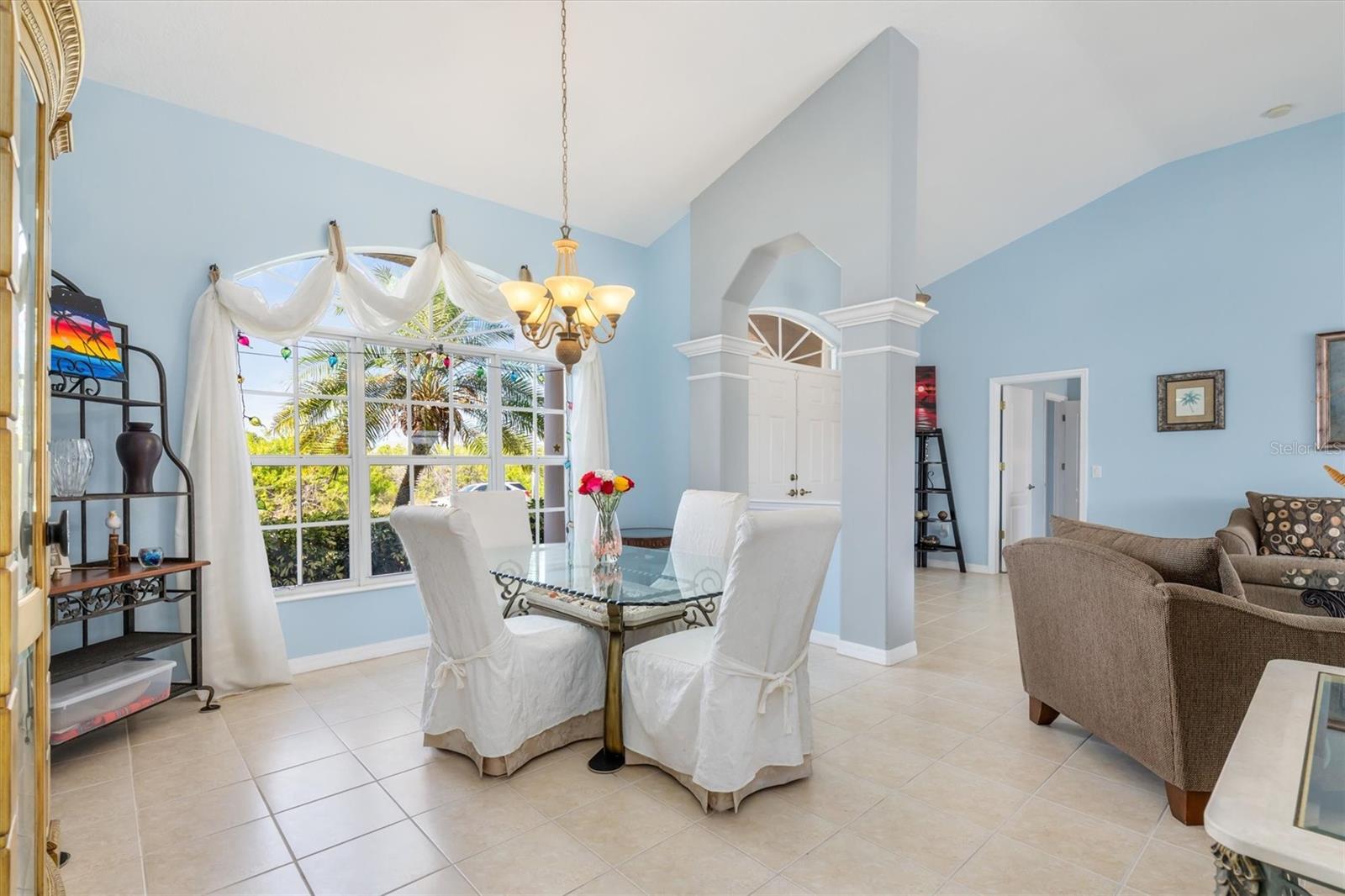 Image 6 of 43 For 9450 Newnan Circle