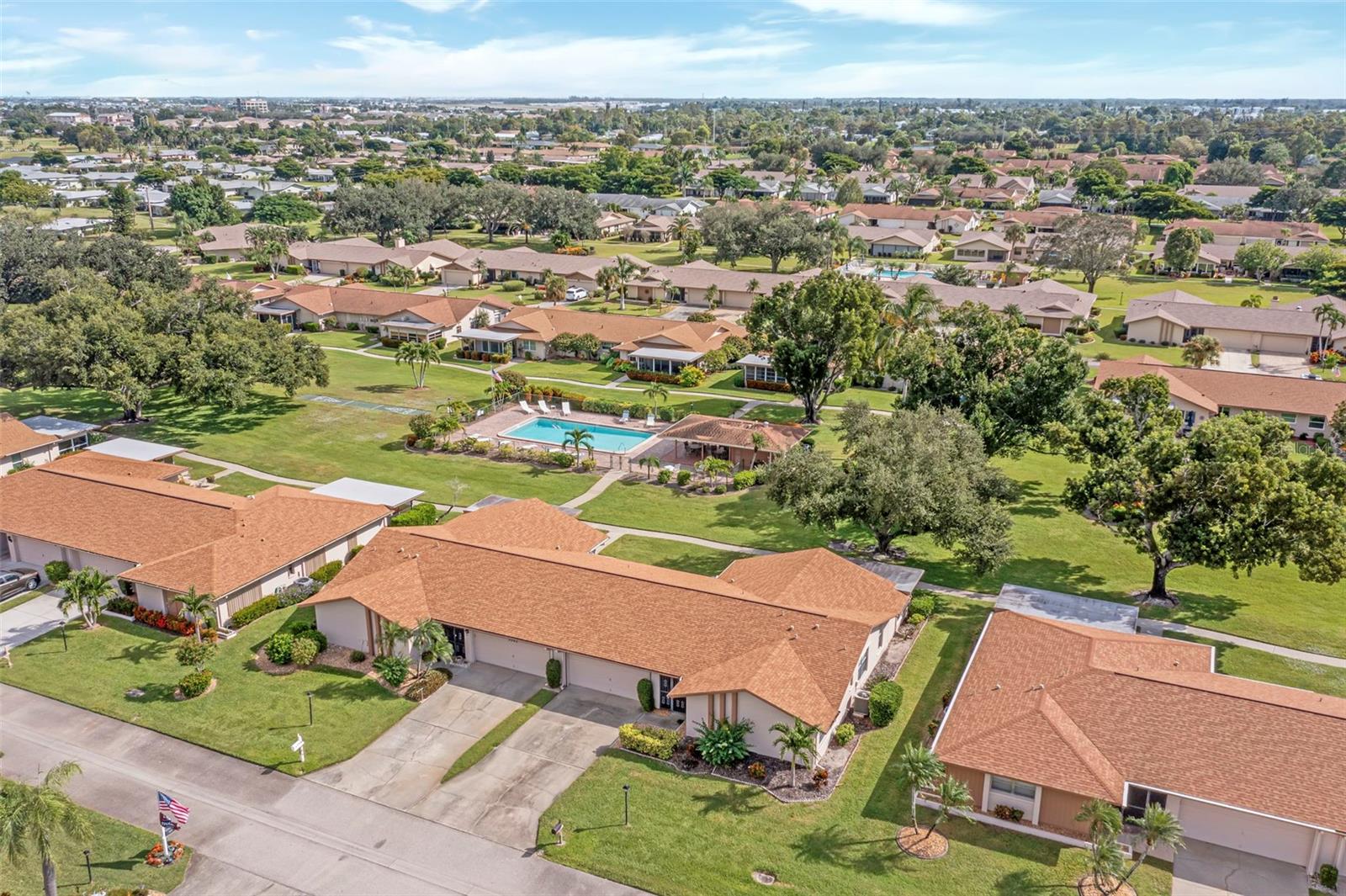 Image 42 of 43 For 5584 Buring Court