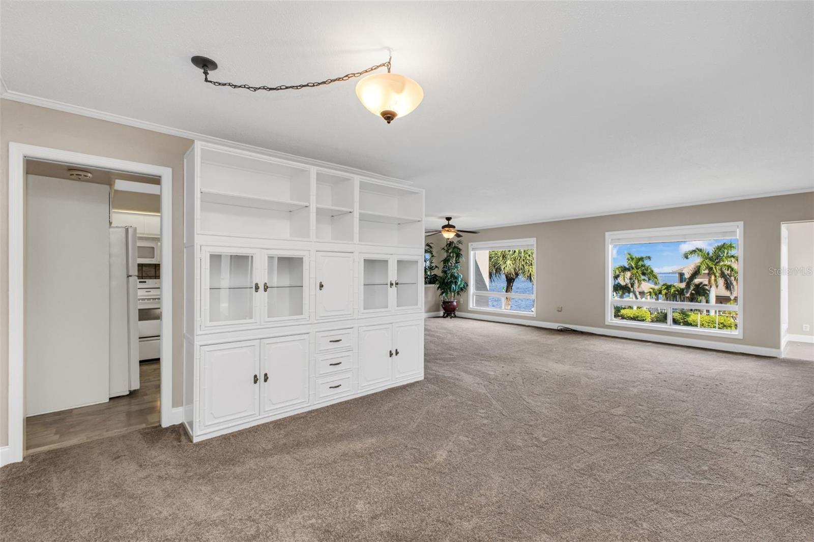 Image 5 of 32 For 1 Colony Point Drive 3c