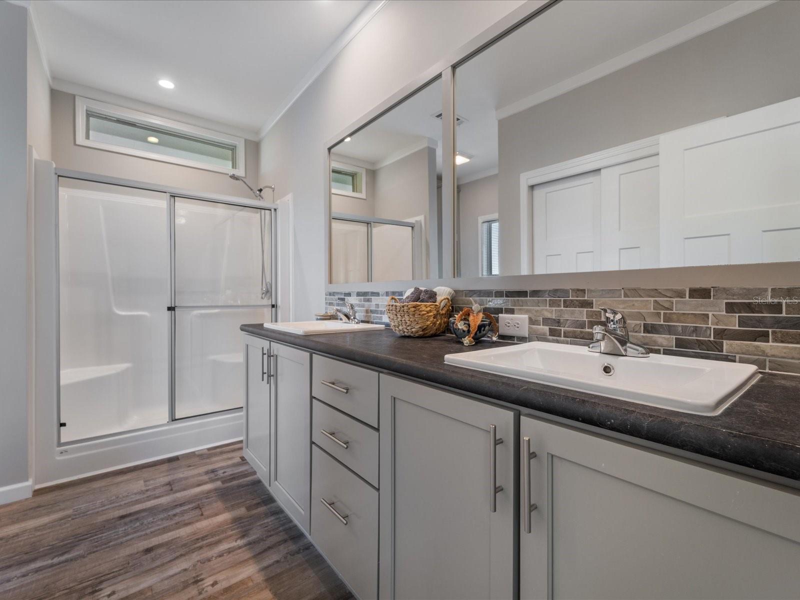 Image 25 of 38 For 3102 Goldfinch Terrace