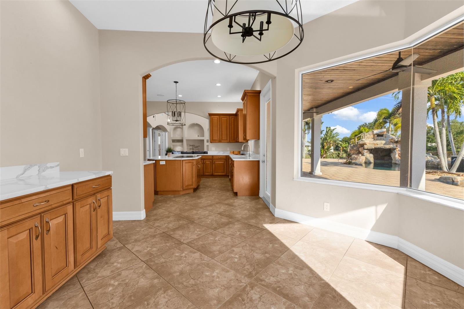 Image 24 of 78 For 5595 Riverside Drive