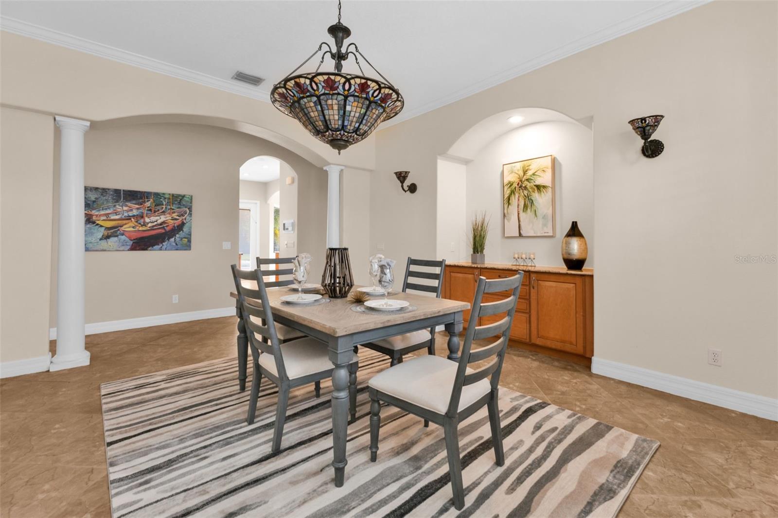 Image 26 of 78 For 5595 Riverside Drive