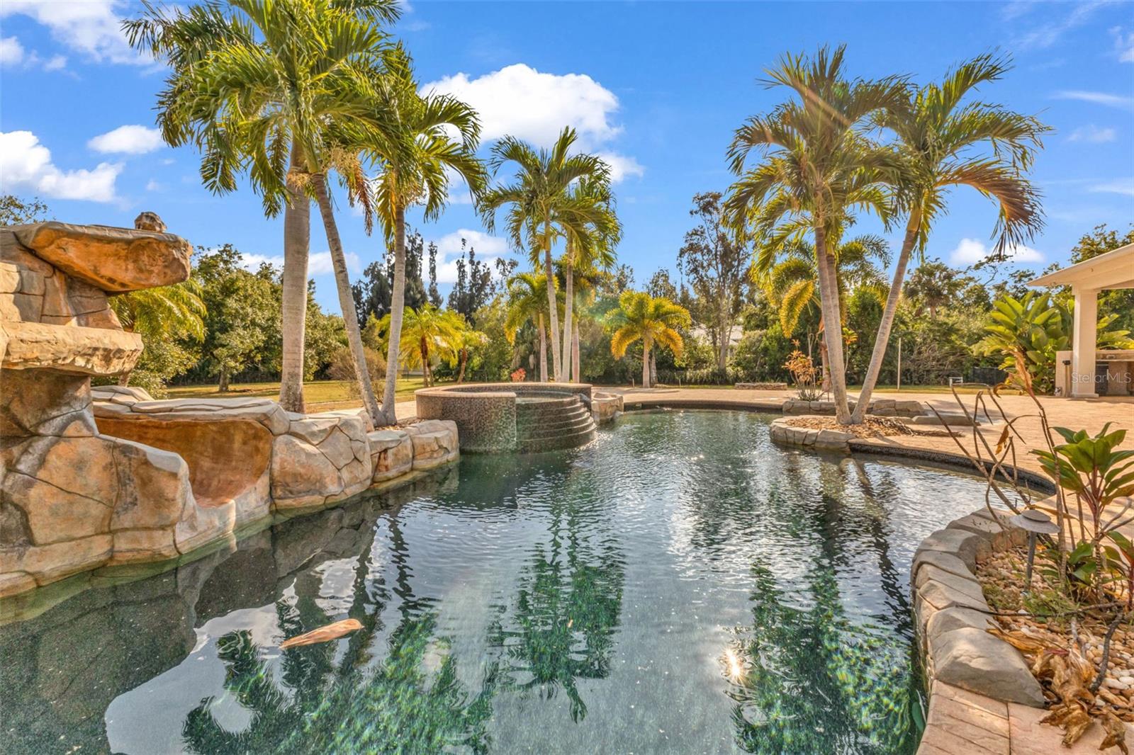 Image 65 of 78 For 5595 Riverside Drive