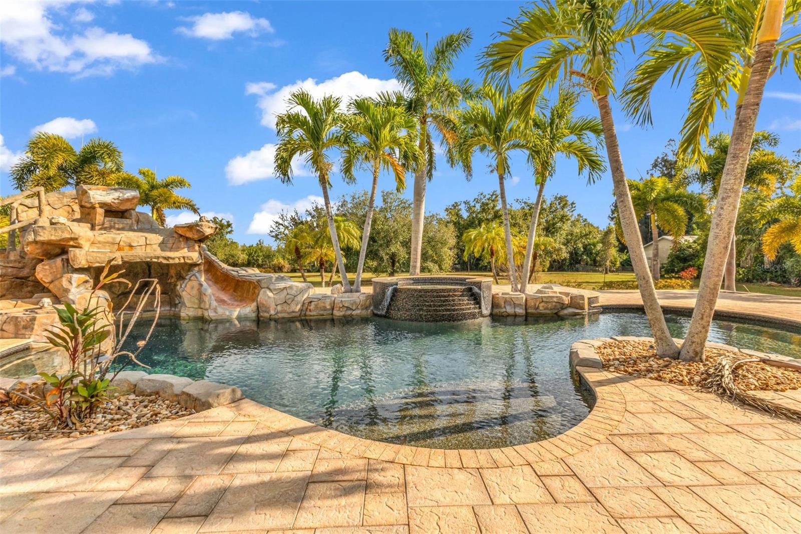 Image 66 of 78 For 5595 Riverside Drive