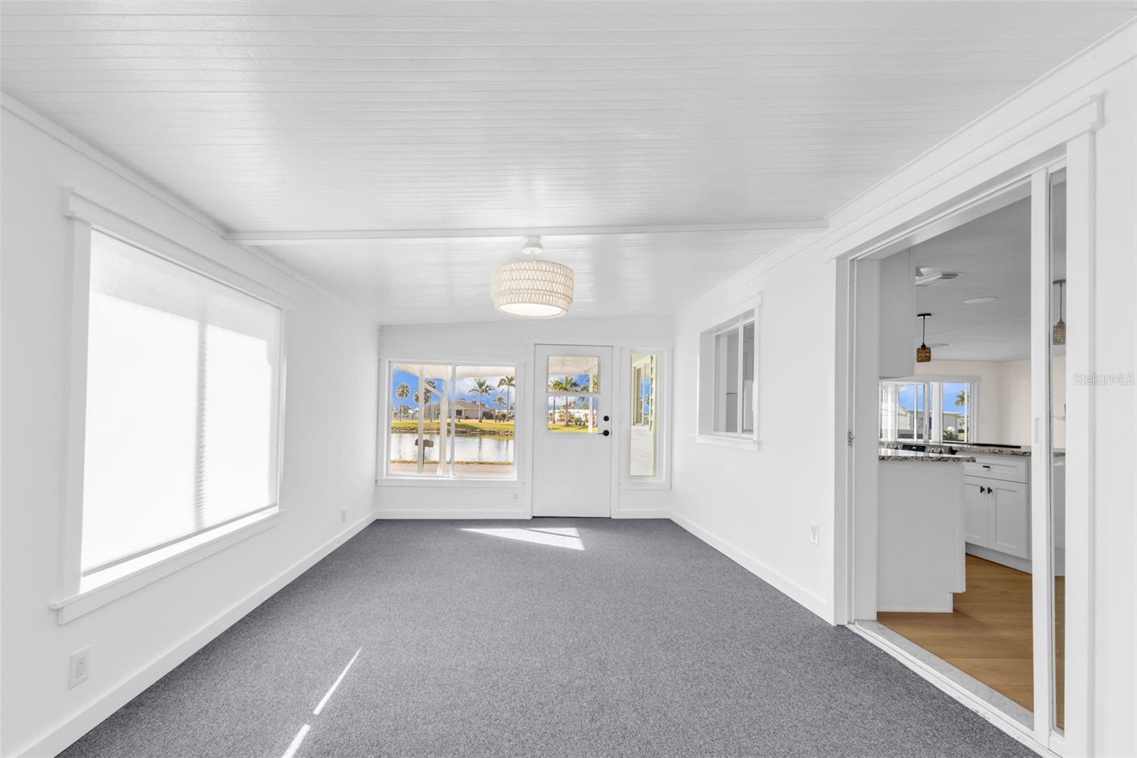 Image 17 of 67 For 177 Lazy River Road