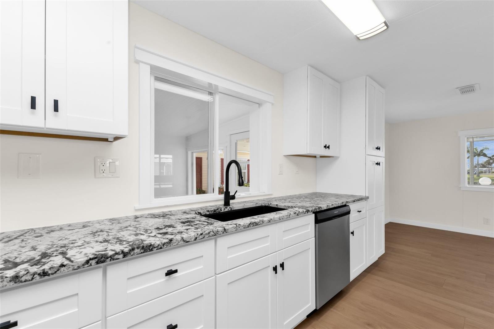 Image 21 of 67 For 177 Lazy River Road