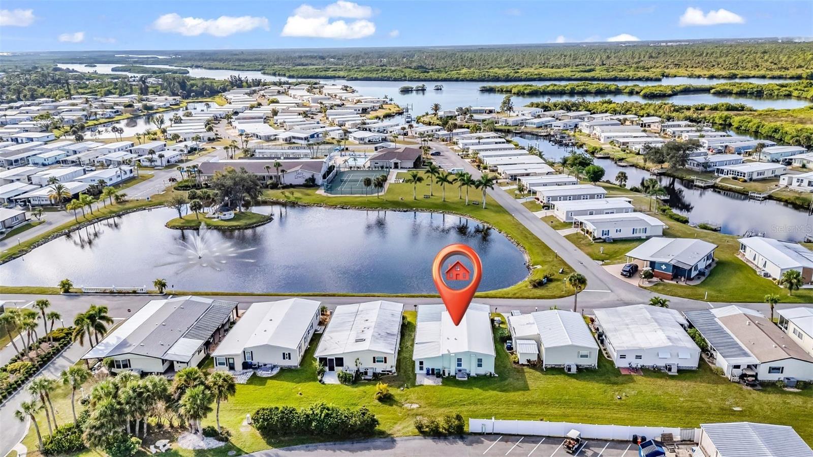 Image 4 of 67 For 177 Lazy River Road