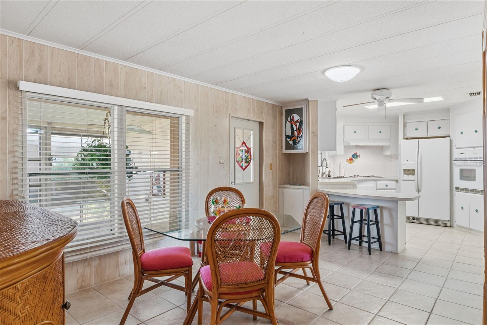 Image 34 of 76 For 119 Lazy River Road