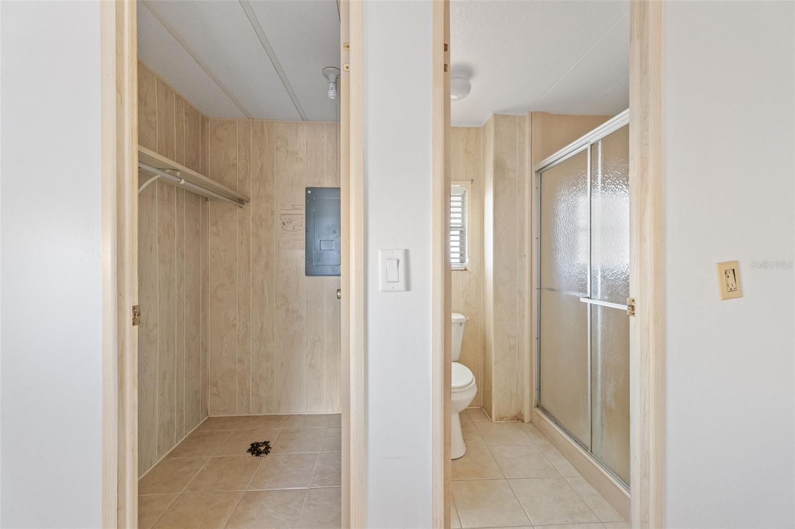 Image 46 of 76 For 119 Lazy River Road