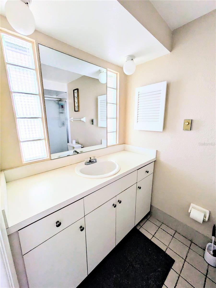 Image 12 of 17 For 3126 Harbor Boulevard 5b