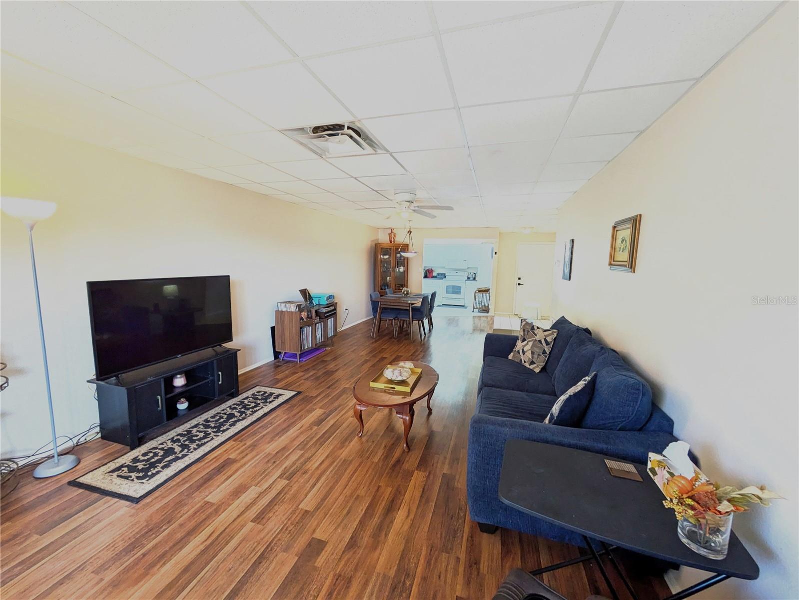 Image 5 of 17 For 3126 Harbor Boulevard 5b